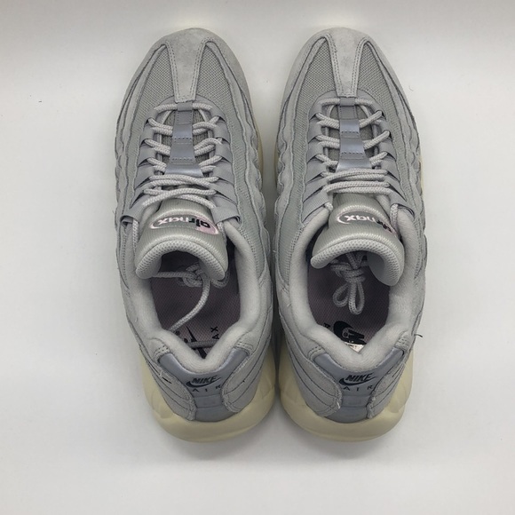 NEW NIKE Air Max 95 Men's  Grey Fog/Pink Foam DX2670-001 - Picture 5 of 5